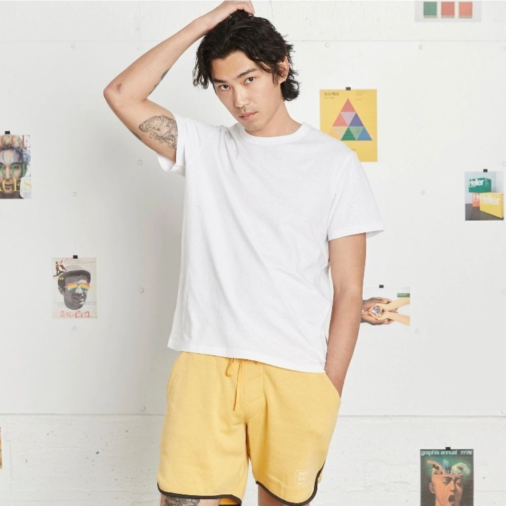 New Entireworld. organic yellow and gray boys shorts pockets and drawstring Smal